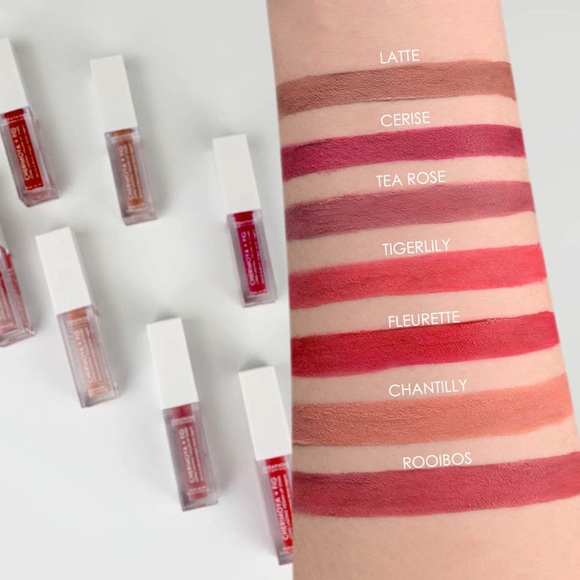 Seraphine Botanicals Cherimoya + Fig Long Lasting Vegan Lip Stain in Latte - Picture 4 of 11